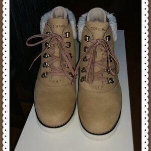 Cole Haan NEW Women’s Nantucket Rugged Waterproof Hiking Boots  Size 6.5
